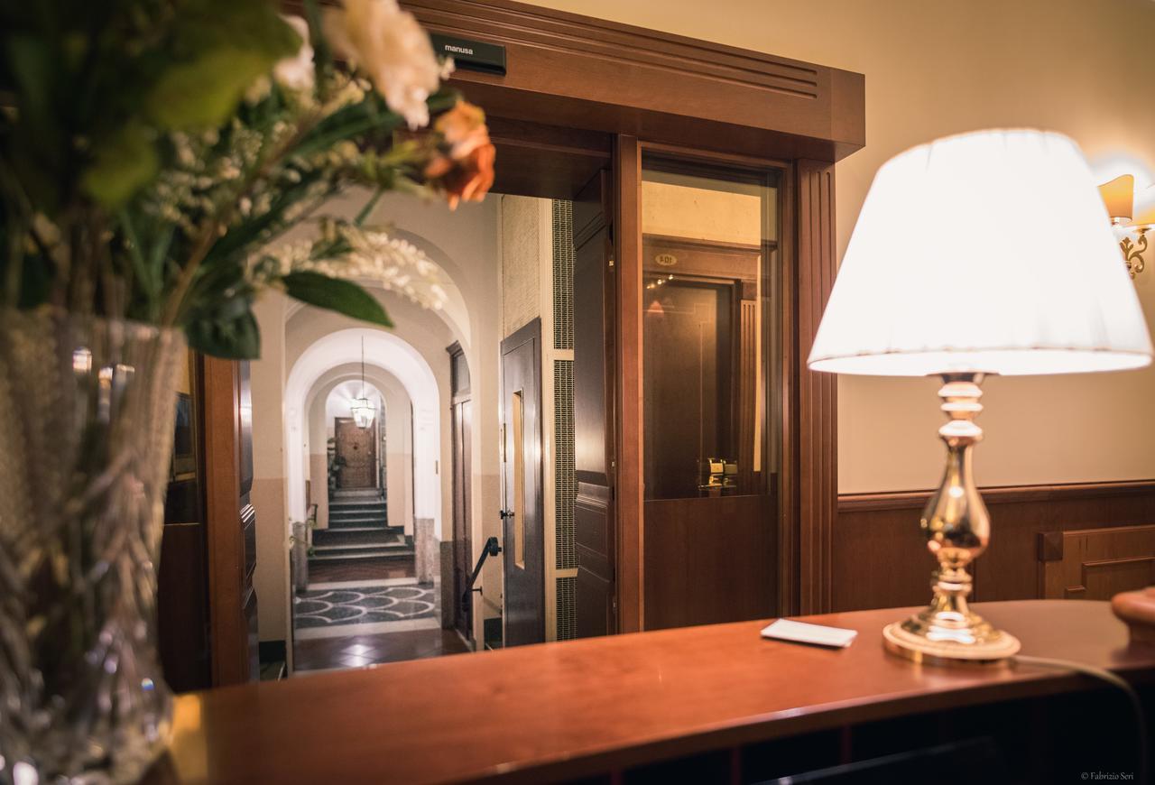 ローマ ドムス アウグスタ Bed & Breakfast エクステリア 写真